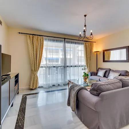Apartment Beachside Puerto Banus Luxury Aprt3 *