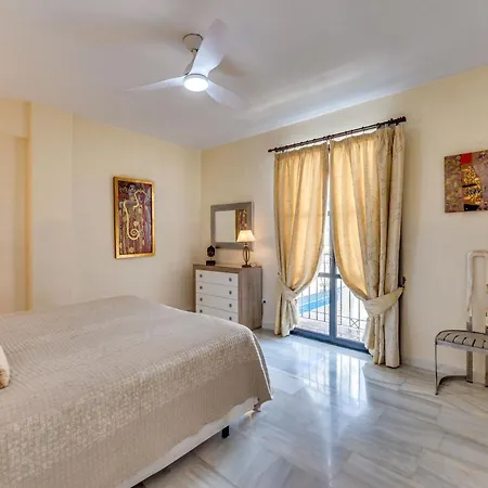 Beachside Puerto Banus Luxury Aprt3 Appartamento