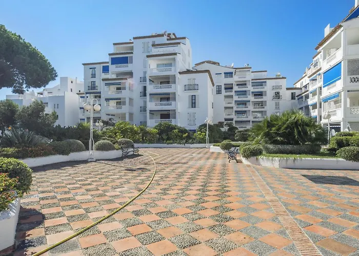 Beachside Puerto Banus Luxury Aprt3 アパート