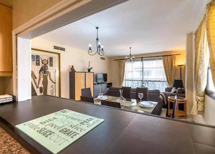 Beachside Puerto Banus Luxury Aprt3 アパート マルベーリャ