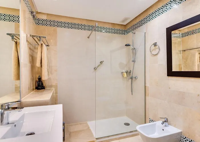 Beachside Puerto Banus Luxury Aprt3 公寓 *