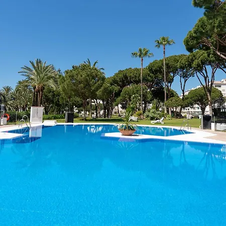 Apartment Beachside Puerto Banus Luxury Aprt3