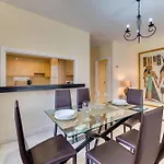 Beachside Puerto Banus Luxury Aprt3 Appartement